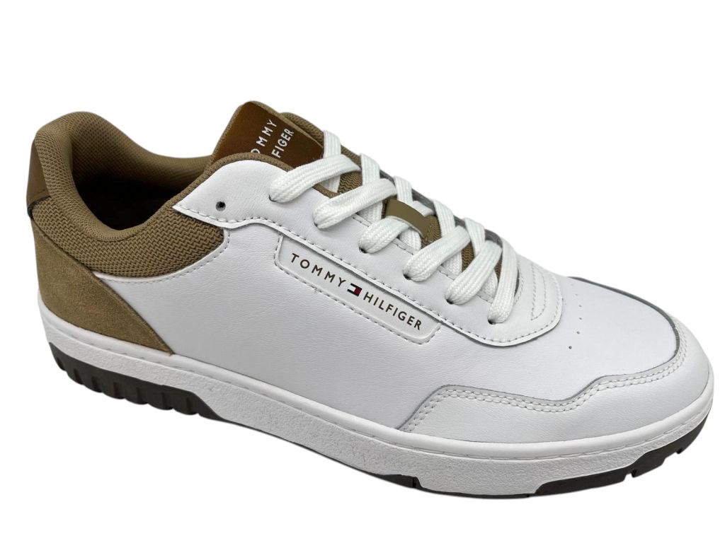 --Tommy Hilfiger--	[118044900] Driftwood (35)