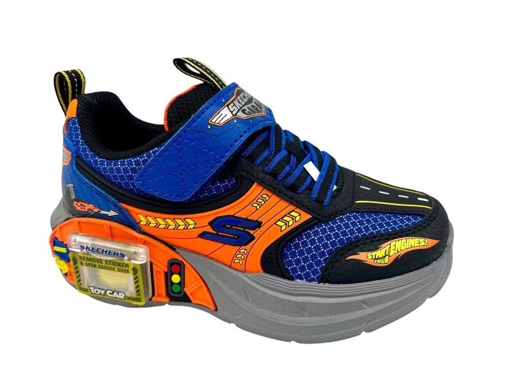 Skechers Garage