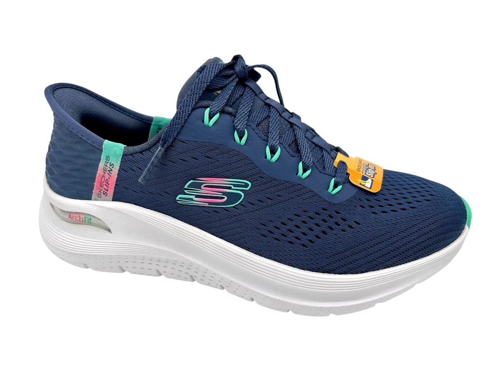 --Skechers--	Slips Ins Arch Fit (36)