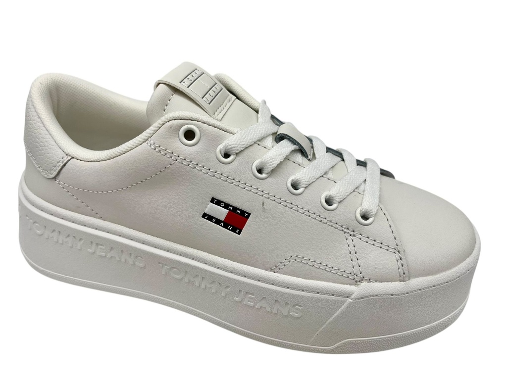 --Tommy Hilfiger--	TJW Script (36)