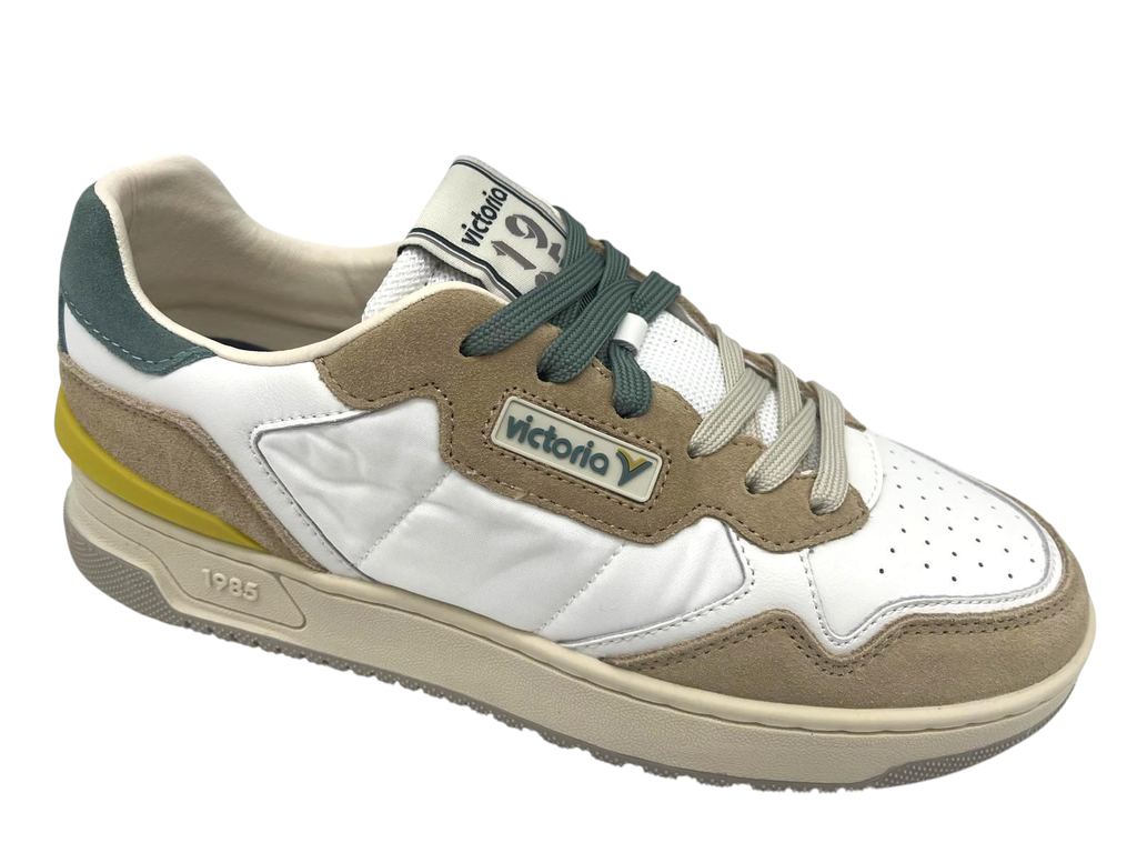 --Victoria--	Halb Rie (41)