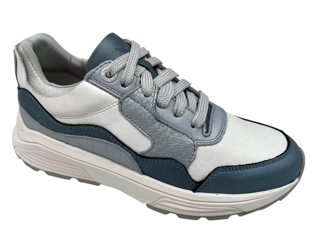 --Xsensible--	Golden Gate lady (36)