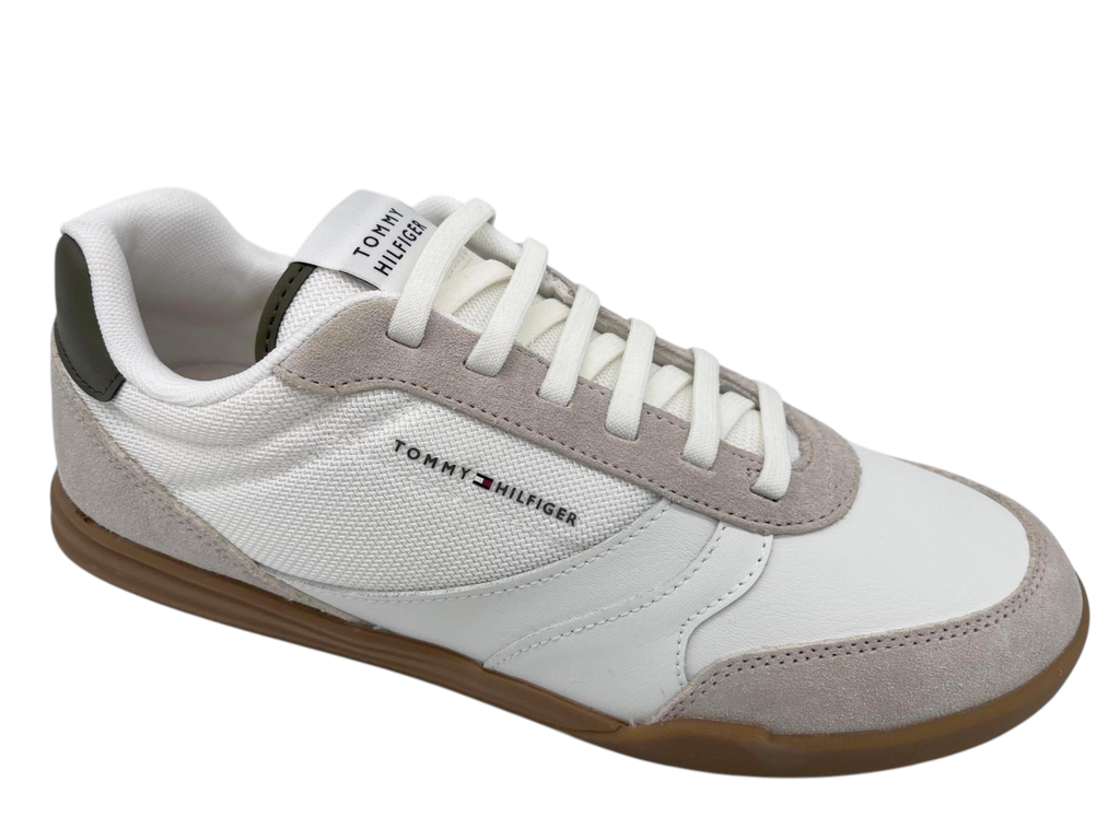 --Tommy Hilfiger--	Lopro (41)