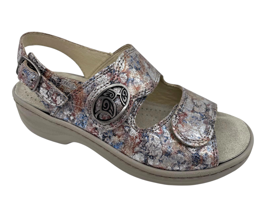 --Fidelio--	Heidi (35)