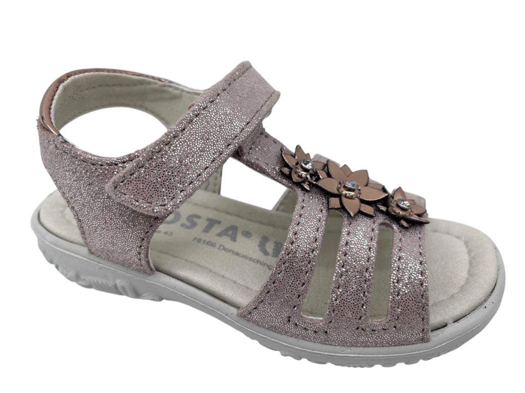 --Ricosta--	Cleo (25)