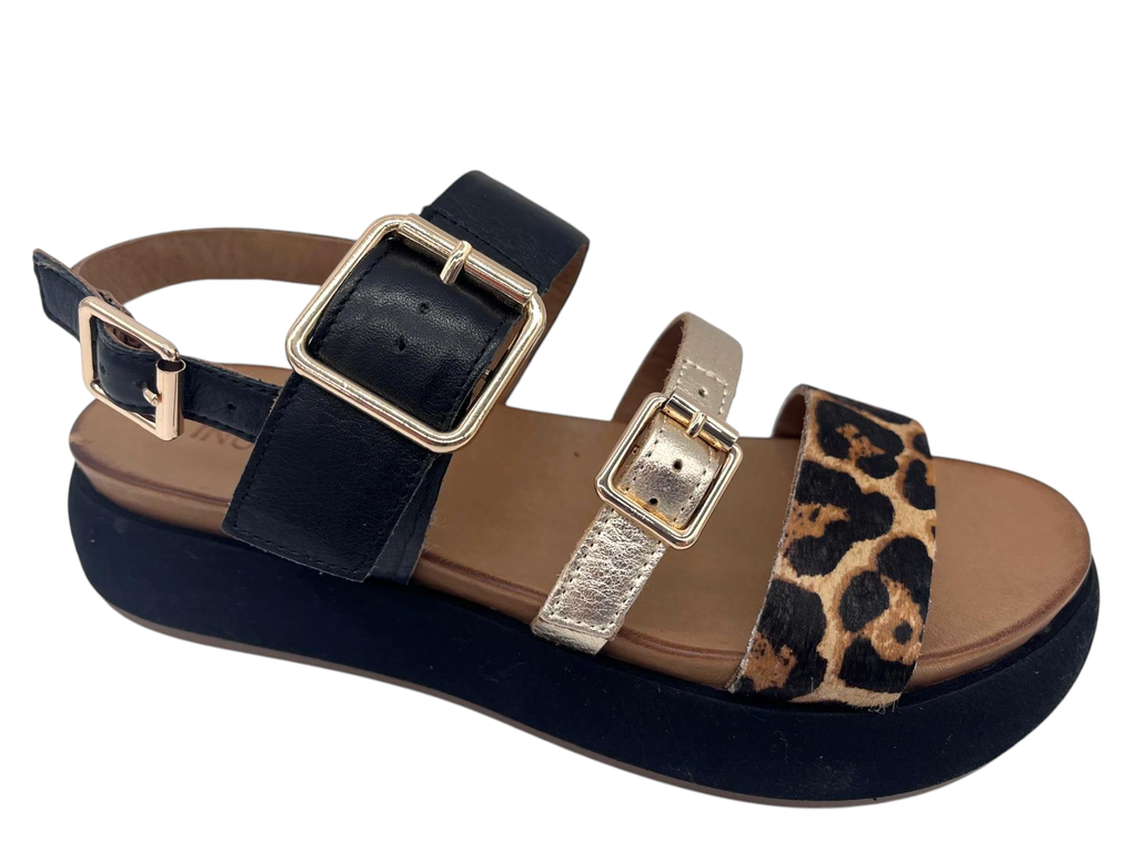 --Inuovo--	Sandale (35)