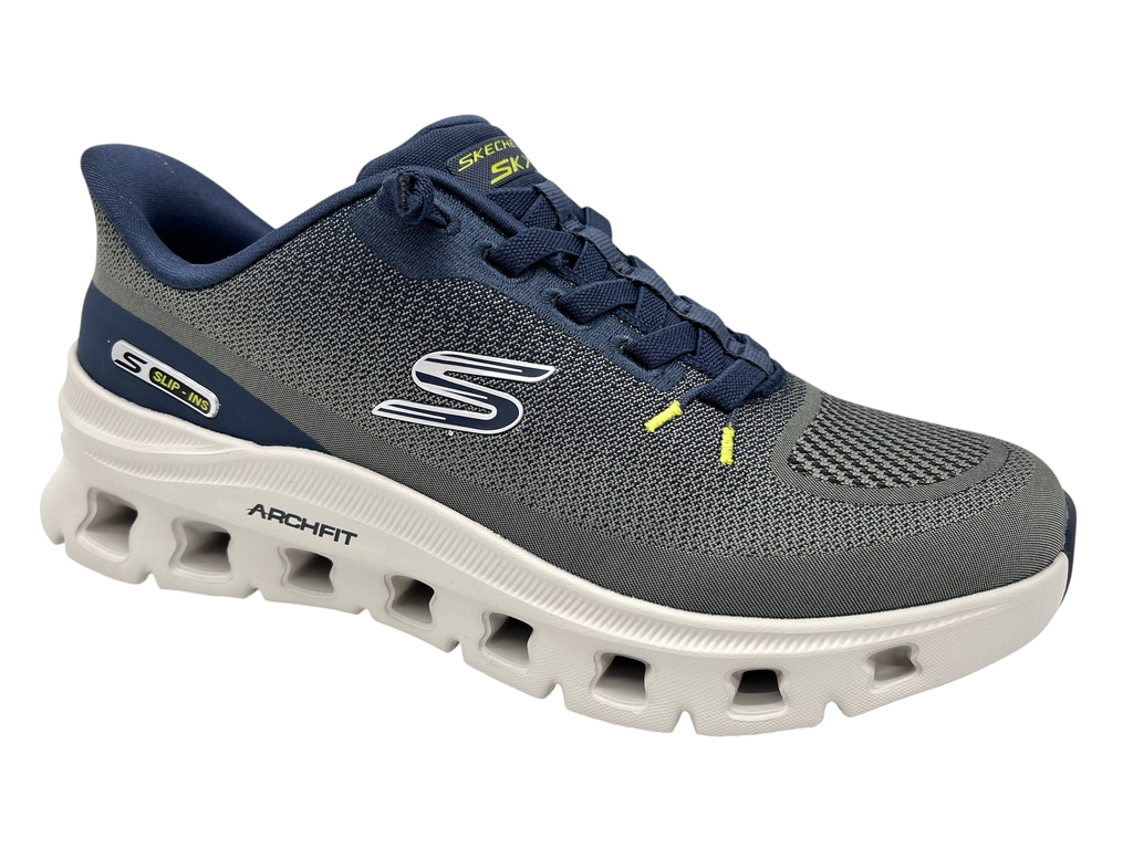 --Skechers--	Glide Step Arch Fit (41)