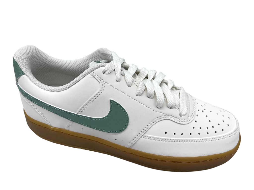 --NIKE--	Court Vision (40½)